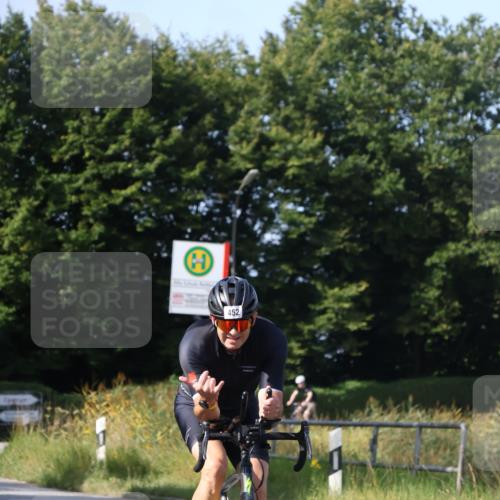 25.08.2024 - Elbe Triathlon Hamburg Fuchs,  Jonas http://msf.ph/oto/6870858 25.08.2024 10:28:43 Radfahren 453, 463, 452, 405, 663 meine-sportfotos.de