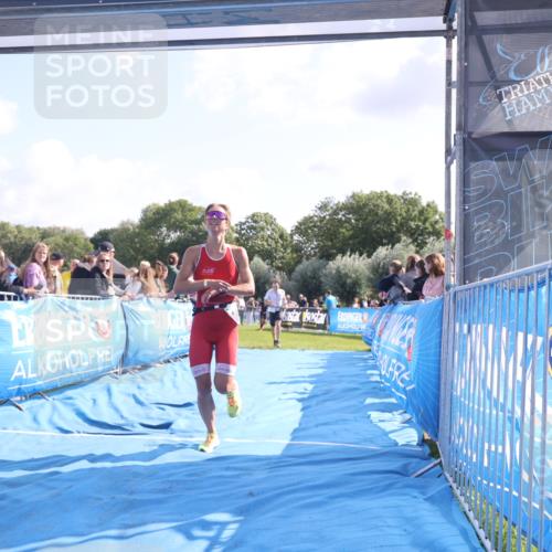 25.08.2024 - Elbe Triathlon Hamburg H.Heesch http://msf.ph/oto/6870868 25.08.2024 11:08:54 Ziel 199, 486, 594, 609 meine-sportfotos.de