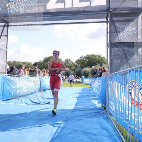 25.08.2024 - Elbe Triathlon Hamburg H.Heesch http://msf.ph/oto/6870896 25.08.2024 11:08:54 Ziel 199, 486, 594, 609 meine-sportfotos.de