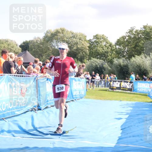 25.08.2024 - Elbe Triathlon Hamburg H.Heesch http://msf.ph/oto/6870907 25.08.2024 11:36:09 Ziel 530, 695, 705, 766 meine-sportfotos.de