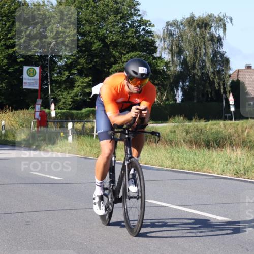 25.08.2024 - Elbe Triathlon Hamburg Fuchs,  Jonas http://msf.ph/oto/6870915 25.08.2024 09:35:03 Radfahren 263, 123, 311, 255, 199, 268 meine-sportfotos.de