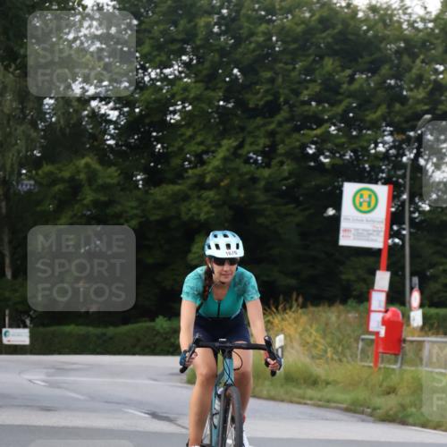 25.08.2024 - Elbe Triathlon Hamburg Fuchs,  Jonas http://msf.ph/oto/6870923 25.08.2024 11:11:26 Radfahren 1479, 1676 meine-sportfotos.de