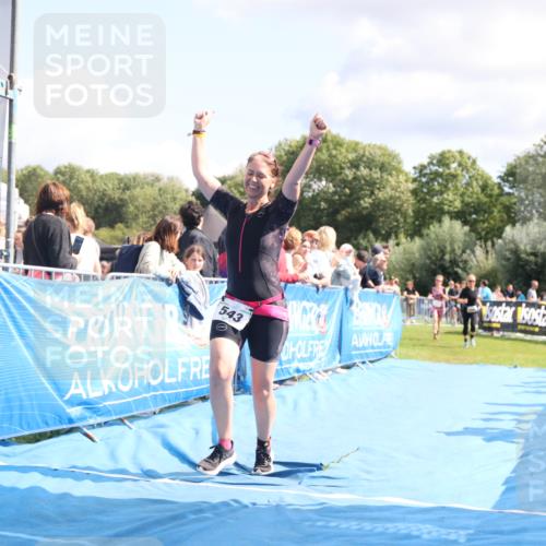 25.08.2024 - Elbe Triathlon Hamburg H.Heesch http://msf.ph/oto/6870967 25.08.2024 11:58:49 Ziel 517, 543, 1501, 1591, 1714 meine-sportfotos.de