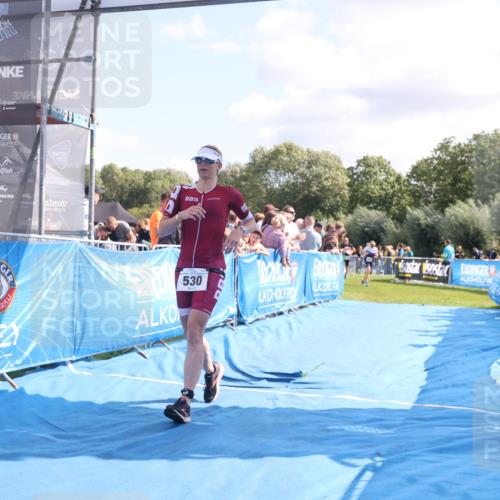 25.08.2024 - Elbe Triathlon Hamburg H.Heesch http://msf.ph/oto/6871020 25.08.2024 11:36:10 Ziel 530, 695, 705, 766, 1415 meine-sportfotos.de