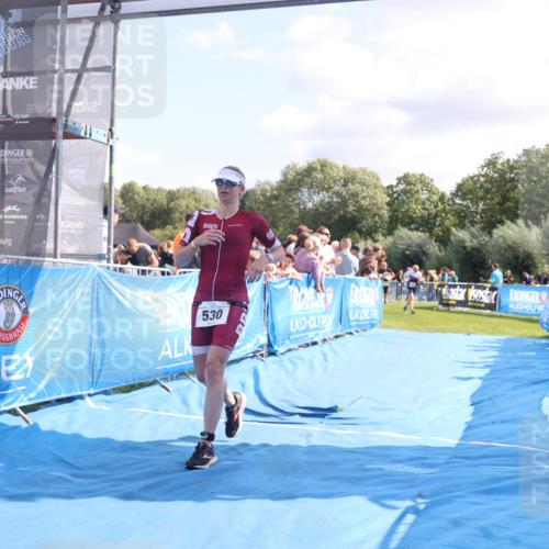 25.08.2024 - Elbe Triathlon Hamburg H.Heesch http://msf.ph/oto/6871030 25.08.2024 11:36:10 Ziel 530, 695, 705, 766, 1415 meine-sportfotos.de