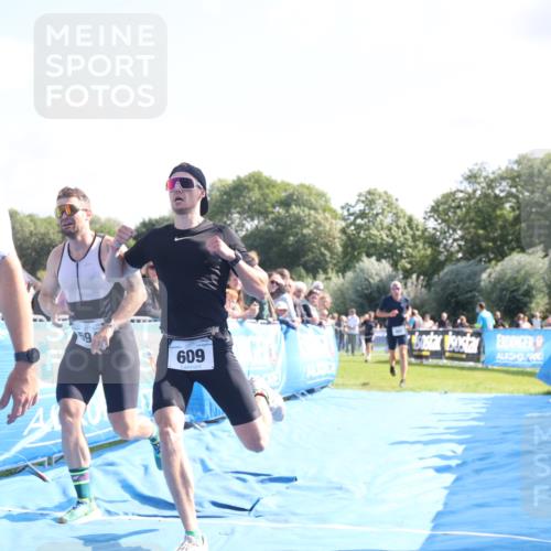25.08.2024 - Elbe Triathlon Hamburg H.Heesch http://msf.ph/oto/6871050 25.08.2024 11:09:00 Ziel 142, 199, 465, 486, 594, 609 meine-sportfotos.de