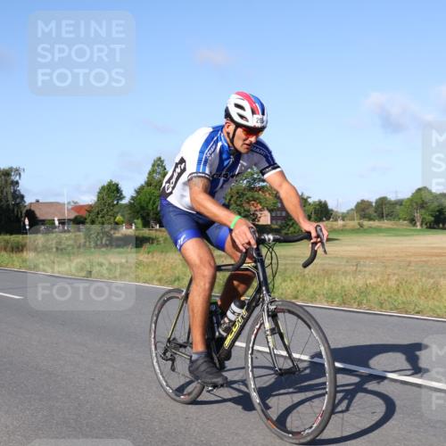 25.08.2024 - Elbe Triathlon Hamburg Fuchs,  Jonas http://msf.ph/oto/6871053 25.08.2024 09:35:10 Radfahren 255, 199, 268, 109 meine-sportfotos.de