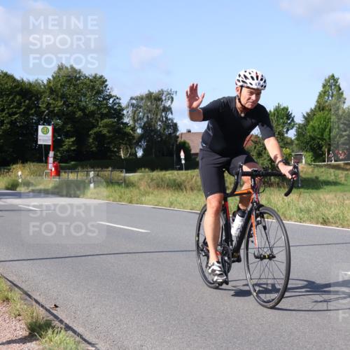 25.08.2024 - Elbe Triathlon Hamburg Fuchs,  Jonas http://msf.ph/oto/6871058 25.08.2024 10:29:09 Radfahren 485, 430, 585, 574 meine-sportfotos.de