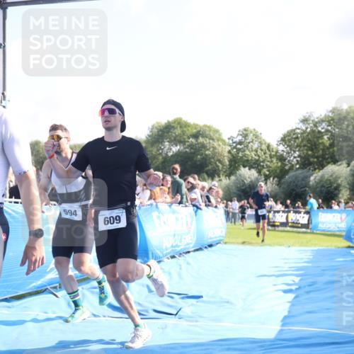 25.08.2024 - Elbe Triathlon Hamburg H.Heesch http://msf.ph/oto/6871059 25.08.2024 11:09:00 Ziel 142, 199, 465, 486, 594, 609 meine-sportfotos.de