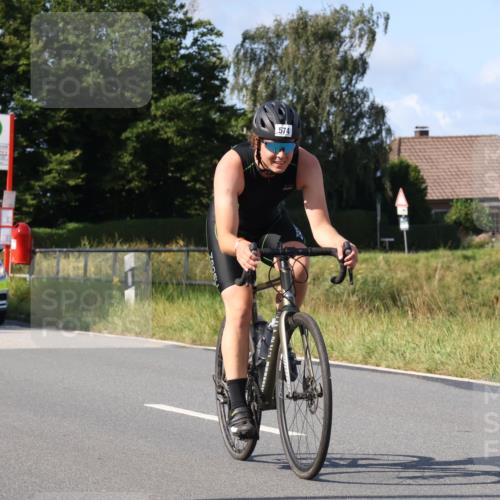 25.08.2024 - Elbe Triathlon Hamburg Fuchs,  Jonas http://msf.ph/oto/6871109 25.08.2024 10:29:13 Radfahren 430, 585, 574 meine-sportfotos.de
