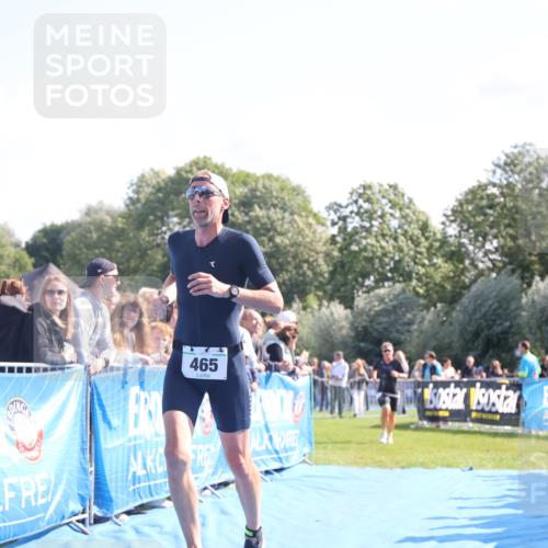 25.08.2024 - Elbe Triathlon Hamburg H.Heesch http://msf.ph/oto/6871113 25.08.2024 11:09:02 Ziel 142, 199, 465, 594, 609 meine-sportfotos.de
