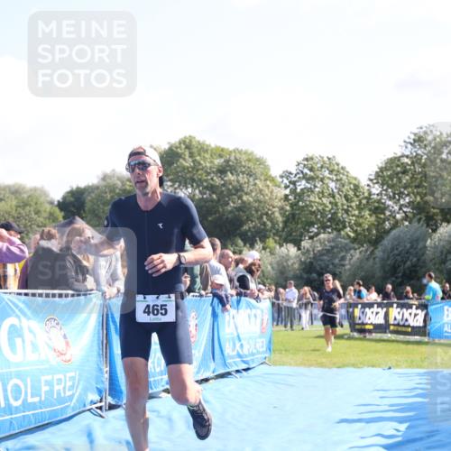 25.08.2024 - Elbe Triathlon Hamburg H.Heesch http://msf.ph/oto/6871158 25.08.2024 11:09:03 Ziel 142, 199, 465, 594, 609 meine-sportfotos.de