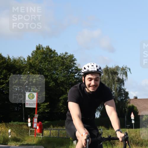 25.08.2024 - Elbe Triathlon Hamburg Fuchs,  Jonas http://msf.ph/oto/6871164 25.08.2024 10:29:28 Radfahren 615, 577 meine-sportfotos.de