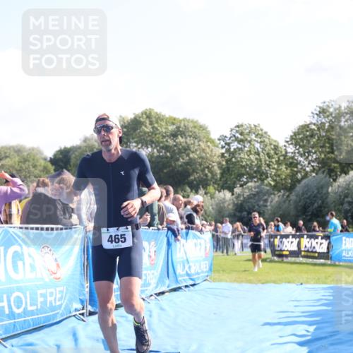 25.08.2024 - Elbe Triathlon Hamburg H.Heesch http://msf.ph/oto/6871166 25.08.2024 11:09:03 Ziel 142, 199, 465, 594, 609 meine-sportfotos.de