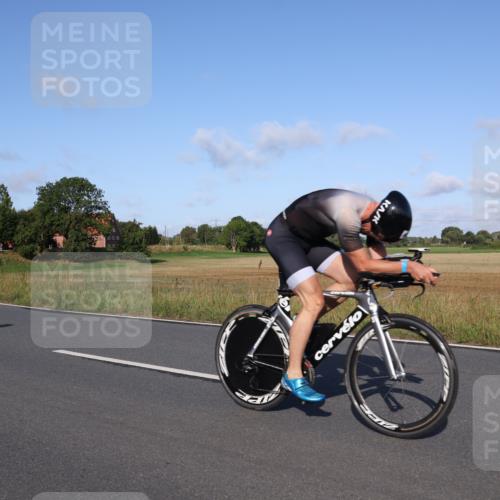 25.08.2024 - Elbe Triathlon Hamburg Fuchs,  Jonas http://msf.ph/oto/6871167 25.08.2024 09:35:21 Radfahren 109, 440, 289, 433, 395, 298 meine-sportfotos.de