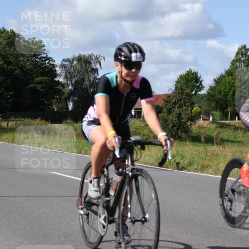 25.08.2024 - Elbe Triathlon Hamburg Fuchs,  Jonas http://msf.ph/oto/6871178 25.08.2024 11:12:40 Radfahren 1563, 1672, 1595, 1590, 1554, 1576 meine-sportfotos.de