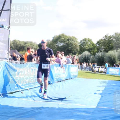 25.08.2024 - Elbe Triathlon Hamburg H.Heesch http://msf.ph/oto/6871189 25.08.2024 11:36:17 Ziel 530, 1415 meine-sportfotos.de
