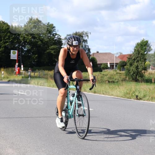 25.08.2024 - Elbe Triathlon Hamburg Fuchs,  Jonas http://msf.ph/oto/6871207 25.08.2024 11:12:42 Radfahren 1563, 1672, 1595, 1590, 1554, 1576, 1512 meine-sportfotos.de