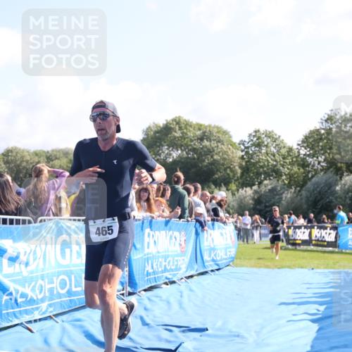 25.08.2024 - Elbe Triathlon Hamburg H.Heesch http://msf.ph/oto/6871209 25.08.2024 11:09:03 Ziel 142, 199, 465, 594, 609 meine-sportfotos.de
