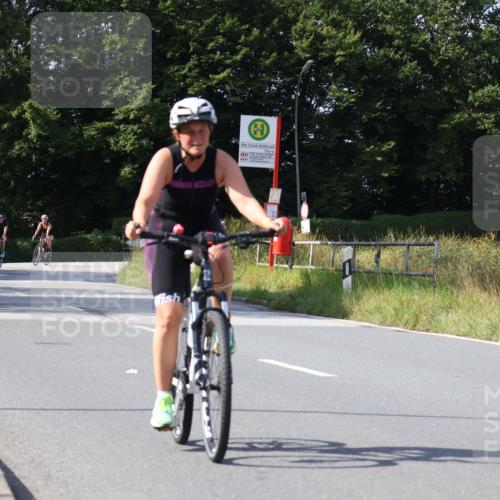 25.08.2024 - Elbe Triathlon Hamburg Fuchs,  Jonas http://msf.ph/oto/6871222 25.08.2024 11:12:43 Radfahren 1563, 1672, 1595, 1590, 1554, 1576, 1512 meine-sportfotos.de