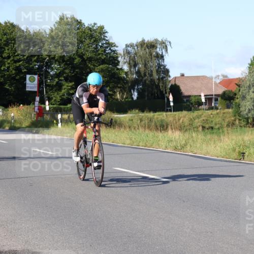 25.08.2024 - Elbe Triathlon Hamburg Fuchs,  Jonas http://msf.ph/oto/6871254 25.08.2024 09:35:30 Radfahren 298, 188, 399, 197, 155 meine-sportfotos.de