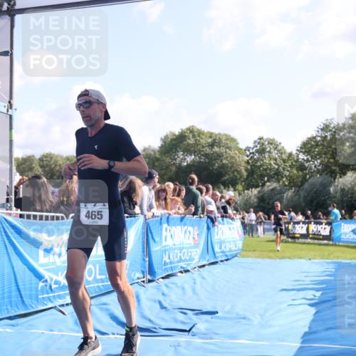25.08.2024 - Elbe Triathlon Hamburg H.Heesch http://msf.ph/oto/6871259 25.08.2024 11:09:03 Ziel 142, 199, 465, 594, 609 meine-sportfotos.de