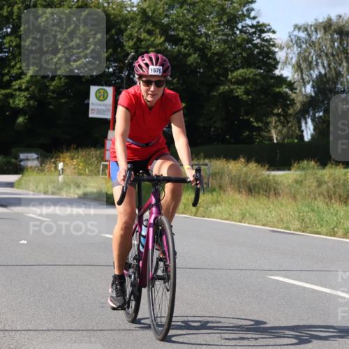 25.08.2024 - Elbe Triathlon Hamburg Fuchs,  Jonas http://msf.ph/oto/6871267 25.08.2024 11:12:46 Radfahren 1595, 1590, 1554, 1576, 1512, 1550, 1493, 1539 meine-sportfotos.de