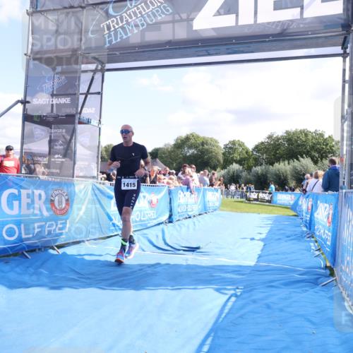 25.08.2024 - Elbe Triathlon Hamburg H.Heesch http://msf.ph/oto/6871285 25.08.2024 11:36:17 Ziel 530, 1415 meine-sportfotos.de