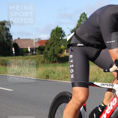 25.08.2024 - Elbe Triathlon Hamburg Fuchs,  Jonas http://msf.ph/oto/6871286 25.08.2024 09:35:31 Radfahren 188, 399, 197, 155 meine-sportfotos.de