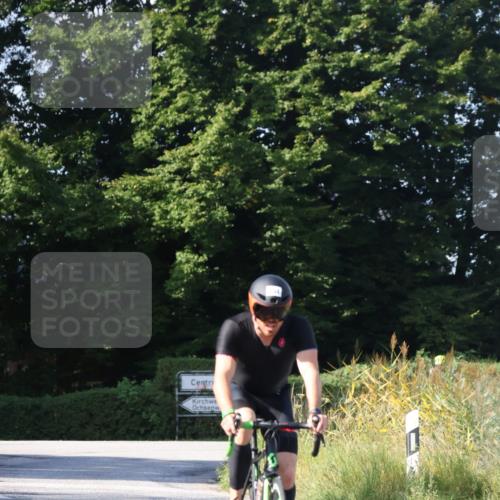 25.08.2024 - Elbe Triathlon Hamburg Fuchs,  Jonas http://msf.ph/oto/6871294 25.08.2024 10:30:02 Radfahren 446, 693, 681, 753, 754, 764 meine-sportfotos.de