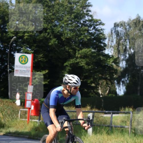 25.08.2024 - Elbe Triathlon Hamburg Fuchs,  Jonas http://msf.ph/oto/6871309 25.08.2024 10:30:03 Radfahren 681, 753, 754, 764 meine-sportfotos.de