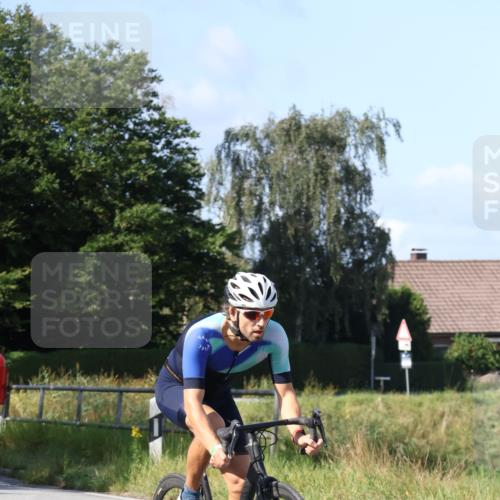 25.08.2024 - Elbe Triathlon Hamburg Fuchs,  Jonas http://msf.ph/oto/6871314 25.08.2024 10:30:04 Radfahren 681, 753, 754, 764 meine-sportfotos.de