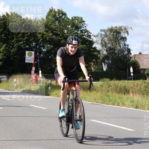 25.08.2024 - Elbe Triathlon Hamburg Fuchs,  Jonas http://msf.ph/oto/6871332 25.08.2024 11:12:51 Radfahren 1576, 1512, 1550, 1493, 1539, 1533 meine-sportfotos.de