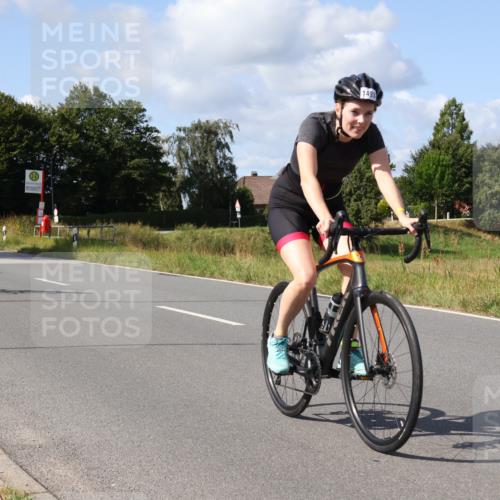 25.08.2024 - Elbe Triathlon Hamburg Fuchs,  Jonas http://msf.ph/oto/6871350 25.08.2024 11:12:51 Radfahren 1576, 1512, 1550, 1493, 1539, 1533 meine-sportfotos.de