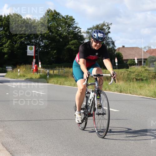 25.08.2024 - Elbe Triathlon Hamburg Fuchs,  Jonas http://msf.ph/oto/6871382 25.08.2024 11:12:53 Radfahren 1512, 1550, 1493, 1539, 1533 meine-sportfotos.de