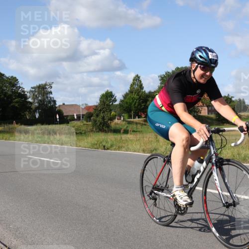 25.08.2024 - Elbe Triathlon Hamburg Fuchs,  Jonas http://msf.ph/oto/6871397 25.08.2024 11:12:54 Radfahren 1512, 1550, 1493, 1539, 1533 meine-sportfotos.de