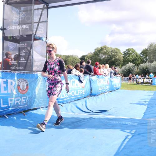 25.08.2024 - Elbe Triathlon Hamburg H.Heesch http://msf.ph/oto/6871435 25.08.2024 11:58:57 Ziel 1501, 1591 meine-sportfotos.de