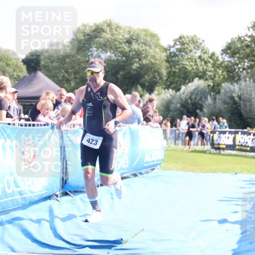 25.08.2024 - Elbe Triathlon Hamburg H.Heesch http://msf.ph/oto/6871440 25.08.2024 11:36:38 Ziel 423, 498, 1430 meine-sportfotos.de
