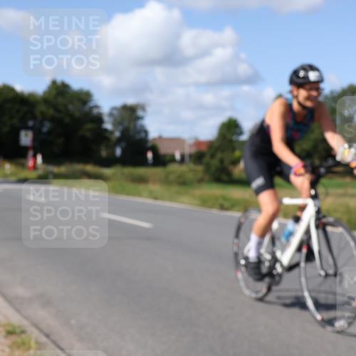 25.08.2024 - Elbe Triathlon Hamburg Fuchs,  Jonas http://msf.ph/oto/6871447 25.08.2024 11:13:09 Radfahren 1596, 1552 meine-sportfotos.de