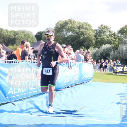 25.08.2024 - Elbe Triathlon Hamburg H.Heesch http://msf.ph/oto/6871492 25.08.2024 11:36:39 Ziel 423, 498, 1430 meine-sportfotos.de