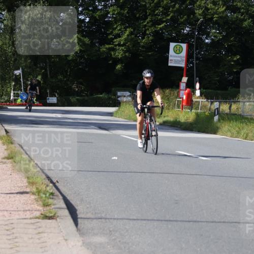 25.08.2024 - Elbe Triathlon Hamburg Fuchs,  Jonas http://msf.ph/oto/6871495 25.08.2024 11:13:23 Radfahren 1545, 1585 meine-sportfotos.de