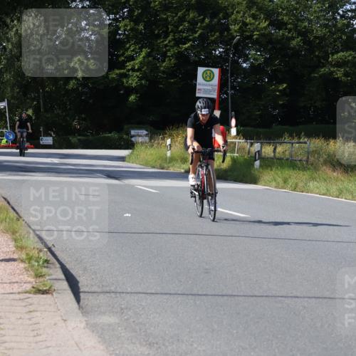 25.08.2024 - Elbe Triathlon Hamburg Fuchs,  Jonas http://msf.ph/oto/6871507 25.08.2024 11:13:23 Radfahren 1545, 1585 meine-sportfotos.de