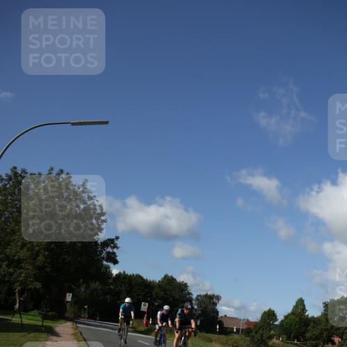 25.08.2024 - Elbe Triathlon Hamburg Fuchs,  Jonas http://msf.ph/oto/6871572 25.08.2024 10:31:21 Radfahren 354, 547, 752, 555, 709 meine-sportfotos.de