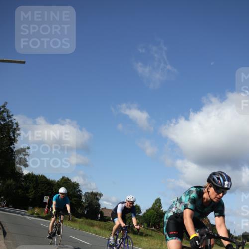 25.08.2024 - Elbe Triathlon Hamburg Fuchs,  Jonas http://msf.ph/oto/6871597 25.08.2024 10:31:22 Radfahren 354, 547, 752, 555, 709 meine-sportfotos.de