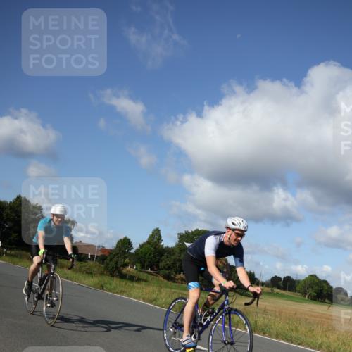 25.08.2024 - Elbe Triathlon Hamburg Fuchs,  Jonas http://msf.ph/oto/6871605 25.08.2024 10:31:22 Radfahren 354, 547, 752, 555, 709 meine-sportfotos.de