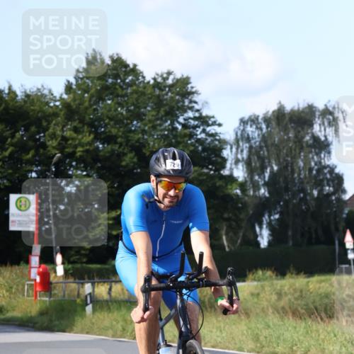 25.08.2024 - Elbe Triathlon Hamburg Fuchs,  Jonas http://msf.ph/oto/6871637 25.08.2024 10:31:35 Radfahren 729 meine-sportfotos.de