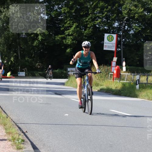 25.08.2024 - Elbe Triathlon Hamburg Fuchs,  Jonas http://msf.ph/oto/6871665 25.08.2024 11:14:15 Radfahren 1523, 1486 meine-sportfotos.de