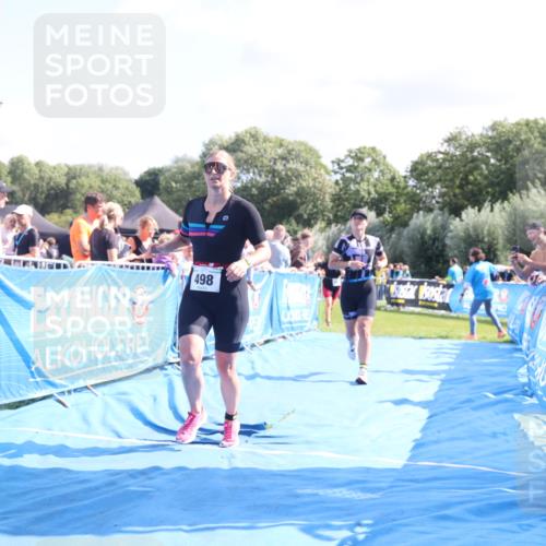 25.08.2024 - Elbe Triathlon Hamburg H.Heesch http://msf.ph/oto/6871671 25.08.2024 11:36:46 Ziel 423, 479, 498 meine-sportfotos.de