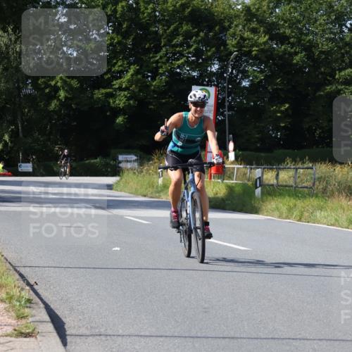 25.08.2024 - Elbe Triathlon Hamburg Fuchs,  Jonas http://msf.ph/oto/6871674 25.08.2024 11:14:16 Radfahren 1523, 1486 meine-sportfotos.de