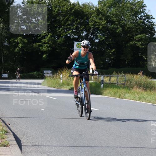 25.08.2024 - Elbe Triathlon Hamburg Fuchs,  Jonas http://msf.ph/oto/6871678 25.08.2024 11:14:16 Radfahren 1523, 1486 meine-sportfotos.de